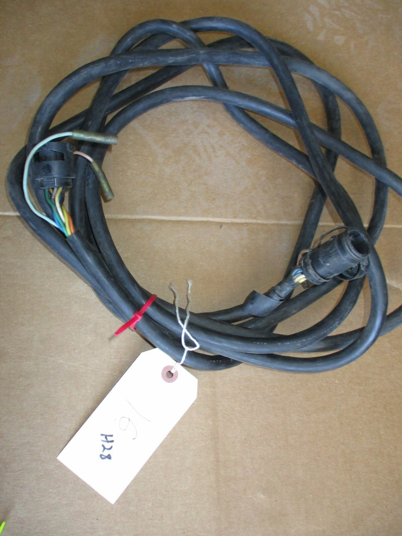 Suzuki outboard round black plug style 16ft extension (36620-87D20)