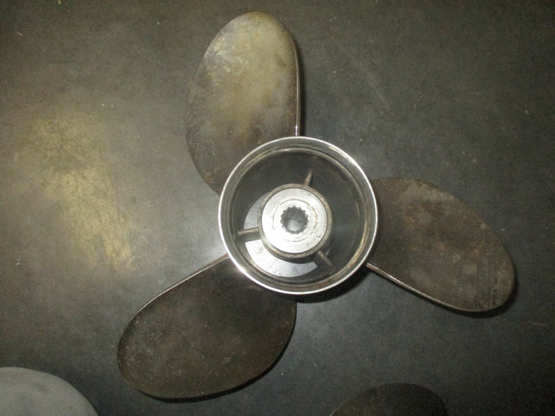 Yamaha 225-250hp outboard counter rotating propeller 14 1/2 by 23-ML