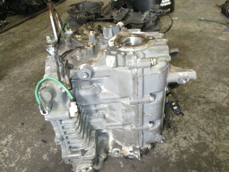 2004 Suzuki 50hp DF50 4 stroke outboard crank case block 11300-87J01-019