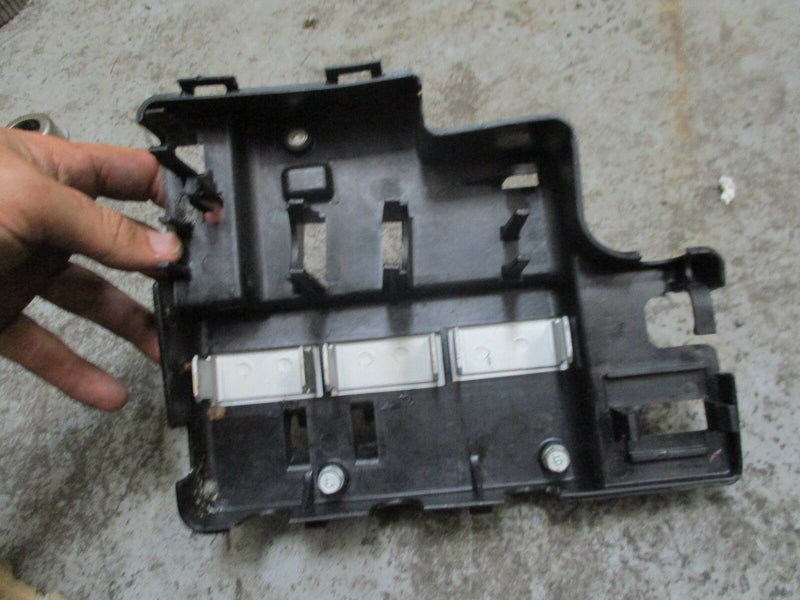 2003 Yamaha 90hp 4-stroke outboard relay holder 6G1-81952