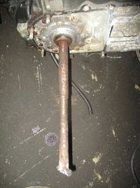 Load image into Gallery viewer, OMC Seadrive V4 2 stroke outboard crankcase powerhead
