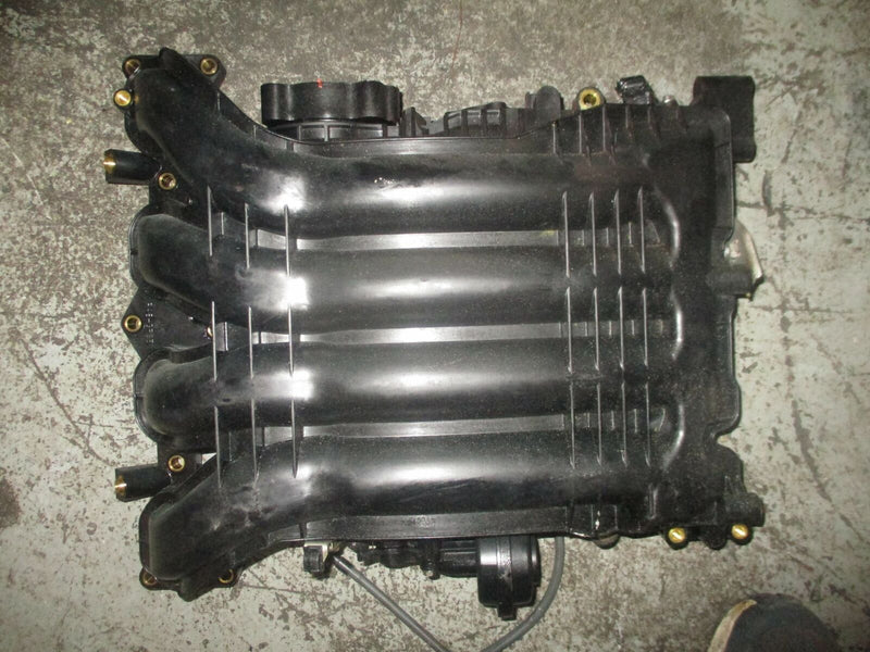 Suzuki DF150 150hp outboard intake manifold (13110-96J00)