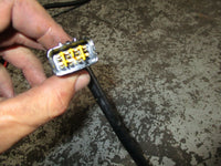 Load image into Gallery viewer, 2001 yamaha HPDI z200txrz outboard pulsor coil
