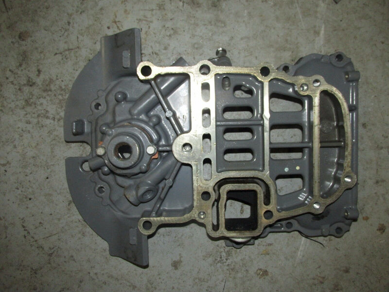 2004 Johnson outboard J50PL4SR 4-stroke 50hp engine holder/ oil pump 5034380