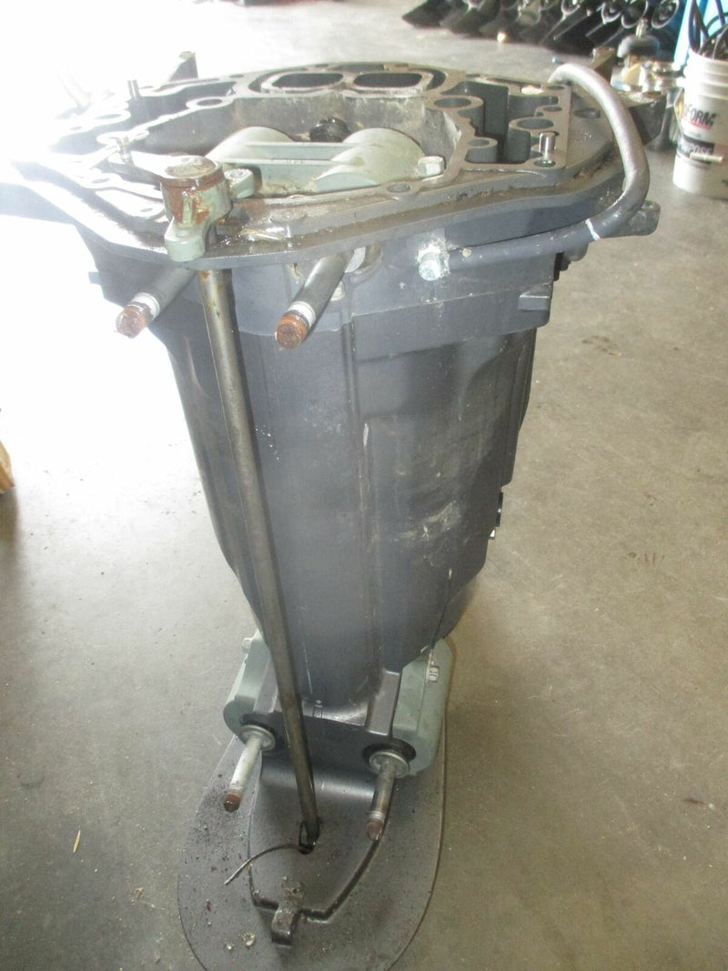2007 Yamaha 350hp Outboard V8 4-stroke 25 midsection