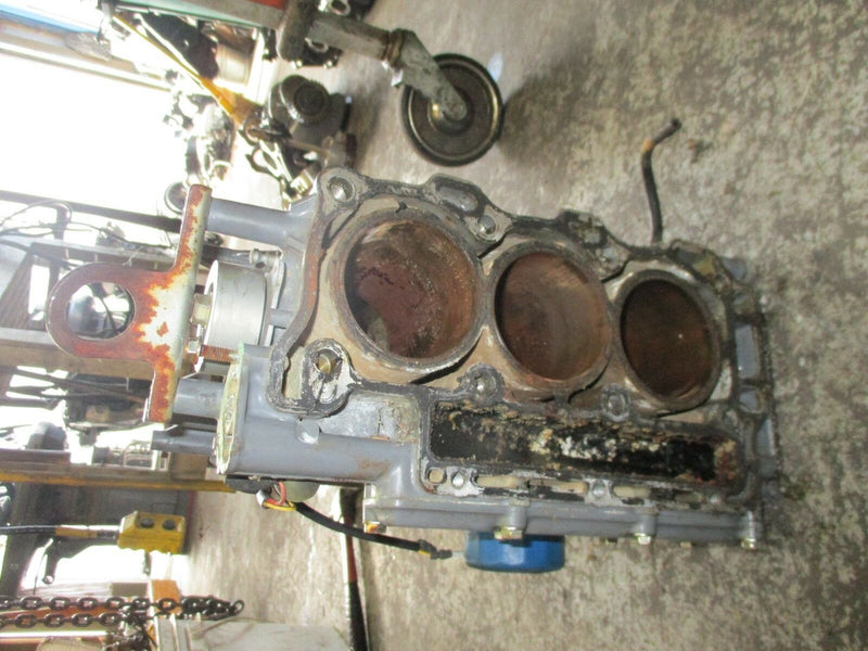 Honda BF45A outboard 45hp crankcase block