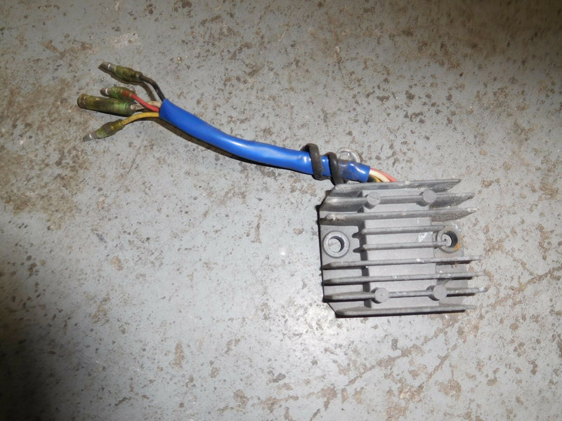 1996 Suzuki DT140 2 stroke 140hp 14002-651194 Rectifier Regulator 32800-94620