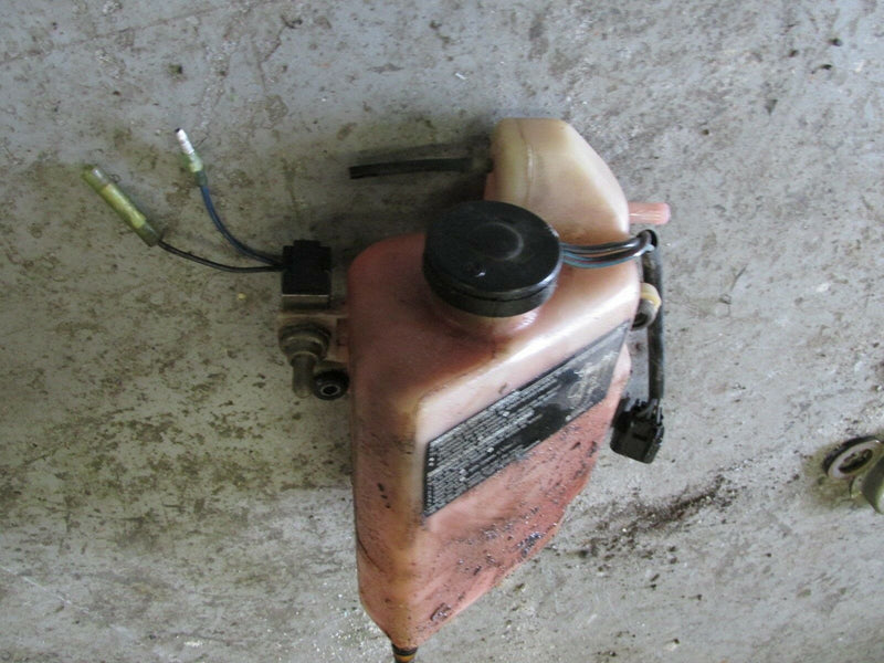 1990 Yamaha saltwater series carbureted 250 ETXD oil tank 61A-21750-00-00