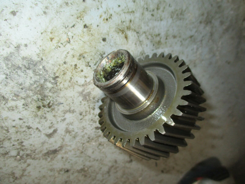 Honda 4 stroke 50 hp outboard driven gear 23412-ZV5-000