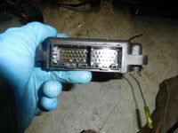 Load image into Gallery viewer, 1995 Yamaha outboard 225 hp V-X SWS-stroke C.D.I 62J-85540-00-00
