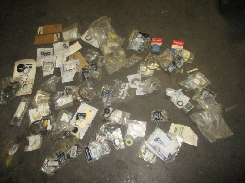 Mercury Quicksilver and Johnson Evinrude outboard seals and orings