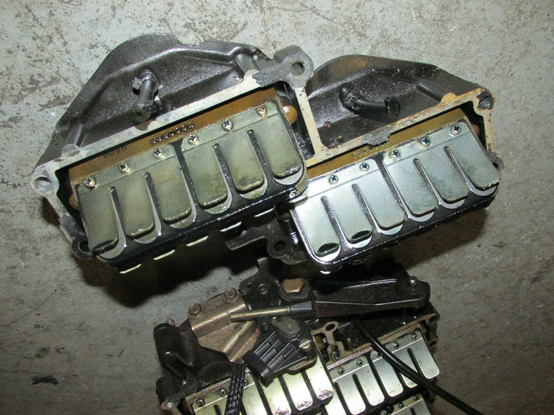 Evinrude Ficht 200hp 2-stroke E200FPXS intake manifold w/ reeds 346157, 5000323