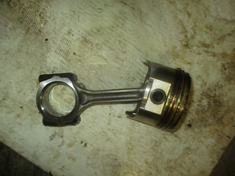 Suzuki DF70 70hp outboard piston and rod (12111-99E01)