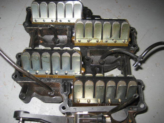 Johnson Evinrude Ficht 200 225 hp Reed Valve Set 5000323 and intake manifold