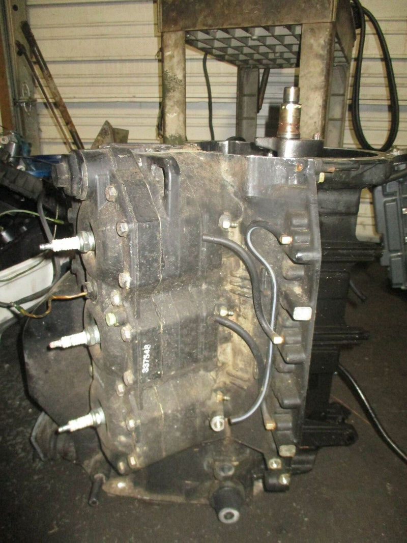 Evinrude Ocean Pro 150hp outboard crankcase powerhead