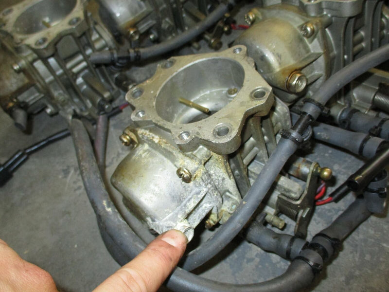 1996 Yamaha 225hp Carburetor set of 6 [62J-02] (62J-14301-02)
