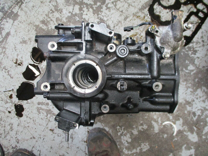 1999 Suzuki DF70 4 stroke outboard crankcase block