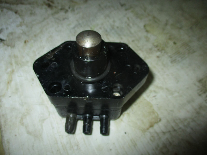 Yamaha 50hp 4 stroke outboard fuel pump (62Y-24410-00-00)
