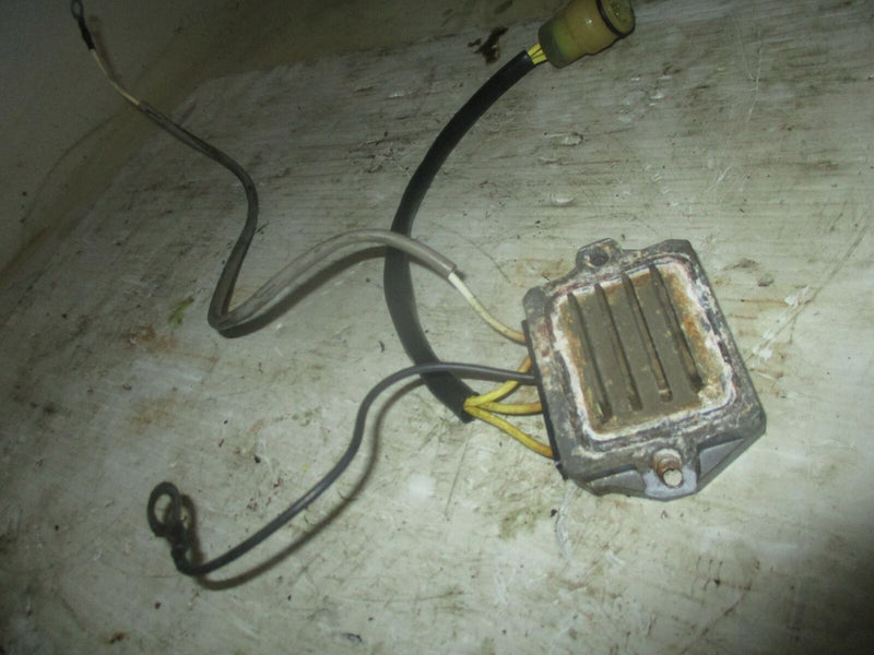 Suzuki DF200 200hp outboard rectifier regulator (32800-93J03)