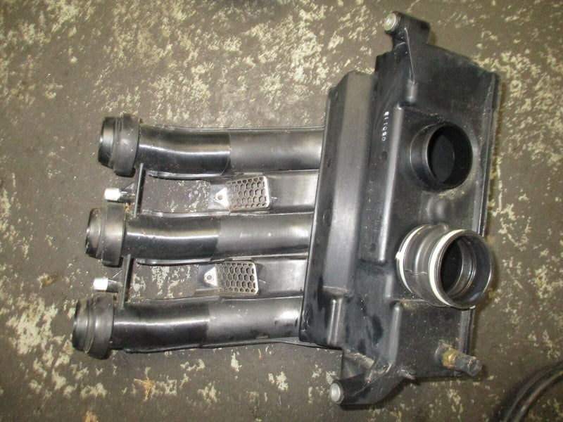 2005 Yamaha 225hp 4-stroke outboard port intake silencer 69j-1444F