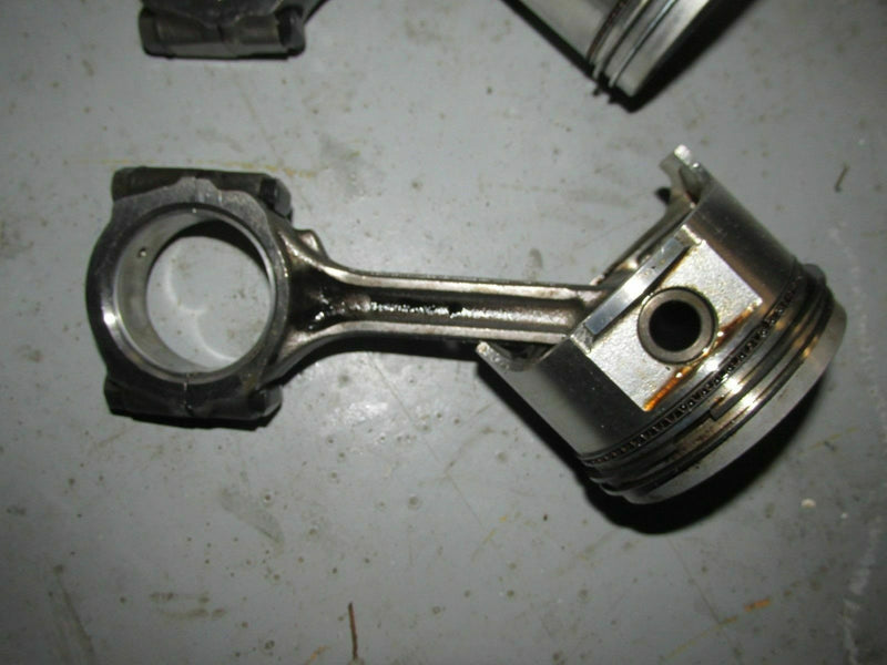 1999 Suzuki Outboard DF 60 70 hp piston and rod 12111-99E01  12160-86002