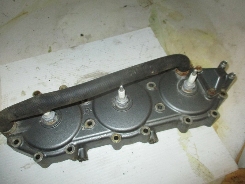 Suzuki DT150 150hp outboard cylinder head (11110-87D31-0ED)