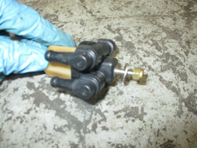2005 Mercury outboard 50hp 4-stroke fuel filter 879884t