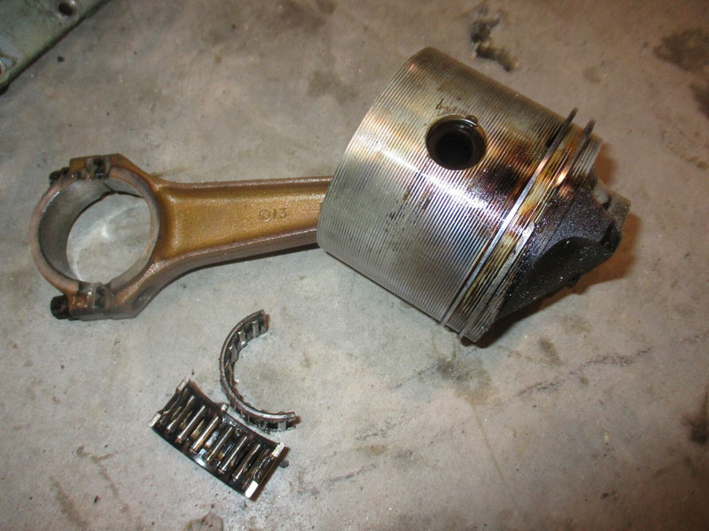 Evinrude 175hp 2 stroke outboard aftermarket .030 oversized piston and rod