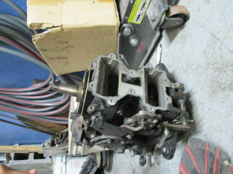 1993 Evinrude 55 hp 2 stroke crankcase powerhead