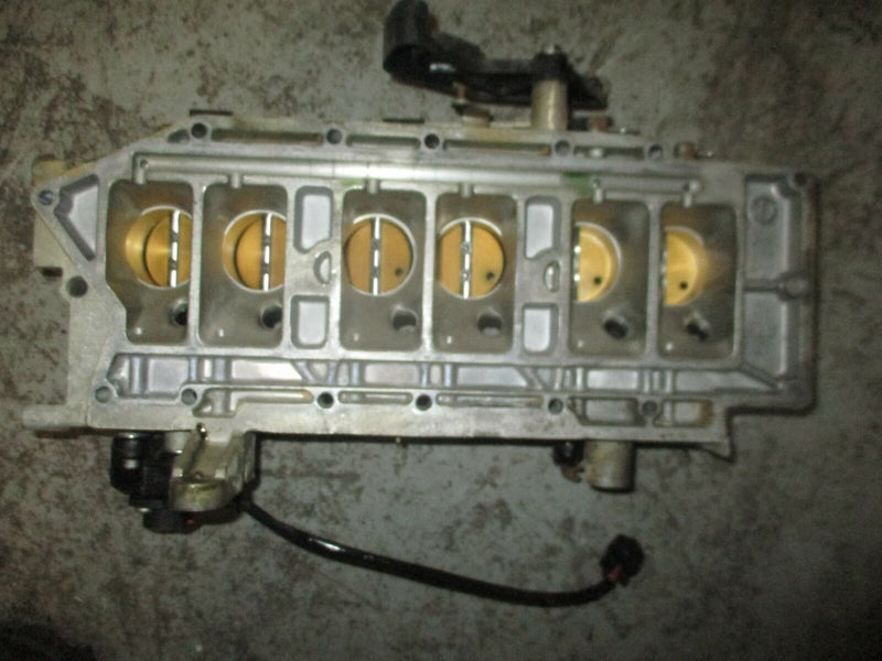 Yamaha OX66 250hp outboard throttle body with position sensor (66K-13751-00-00)