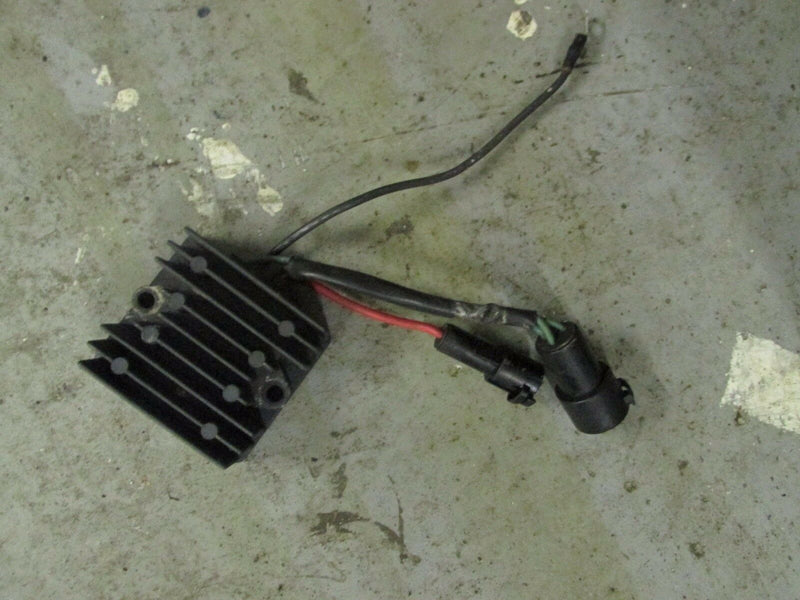 1990 Yamaha Outboard 2 Stroke 115hp ETLD rectifier regulator 6R3-81960-10-00