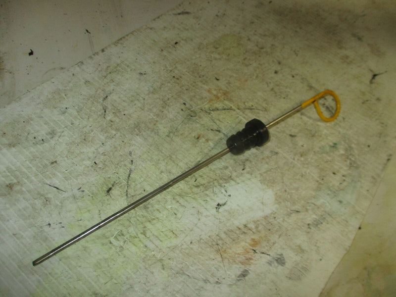 Yamaha 90hp 4 stroke outboard oil dipstick (6D8-15362-00-00)