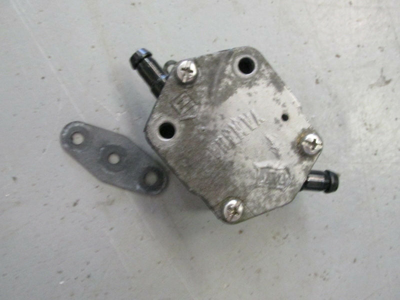 2004 Yamaha outboard LZ200TXRC 200hp hpdi fuel pump 6E5-24410-03-00