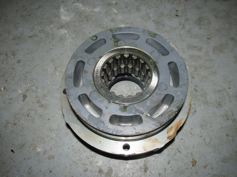 2000 Yamaha outboard SX150TXRY SWS 2 150hp crank bearing carrier 67H-15163-00-1S
