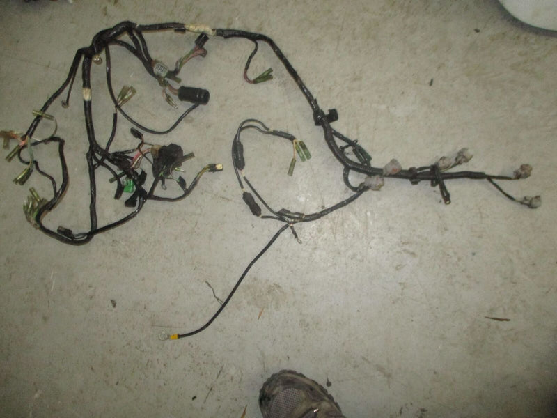 Suzuki DT225 225 hp outboard engine wiring harness (36610-87D70)