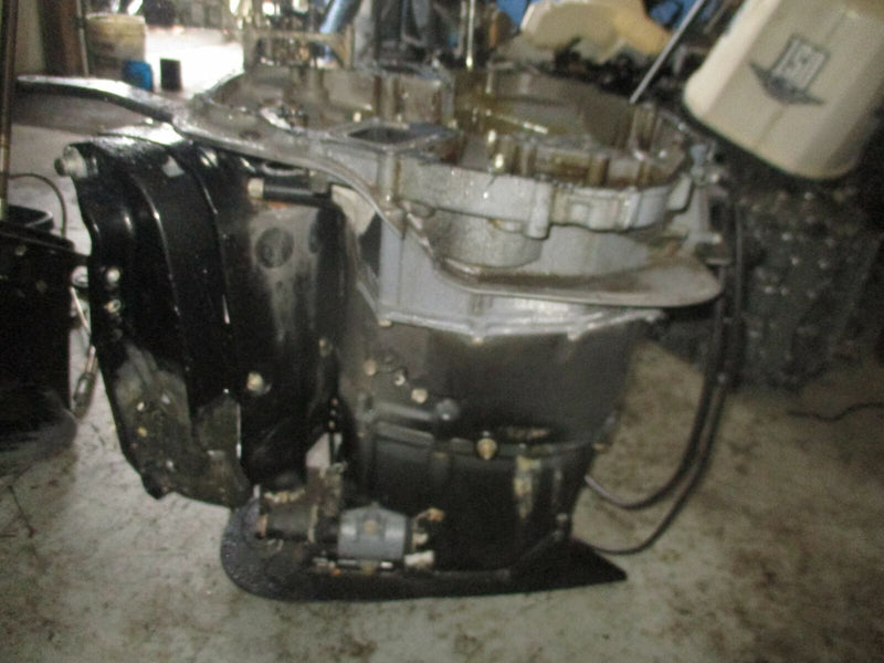Suzuki DF250 250hp outboard 25" midsection