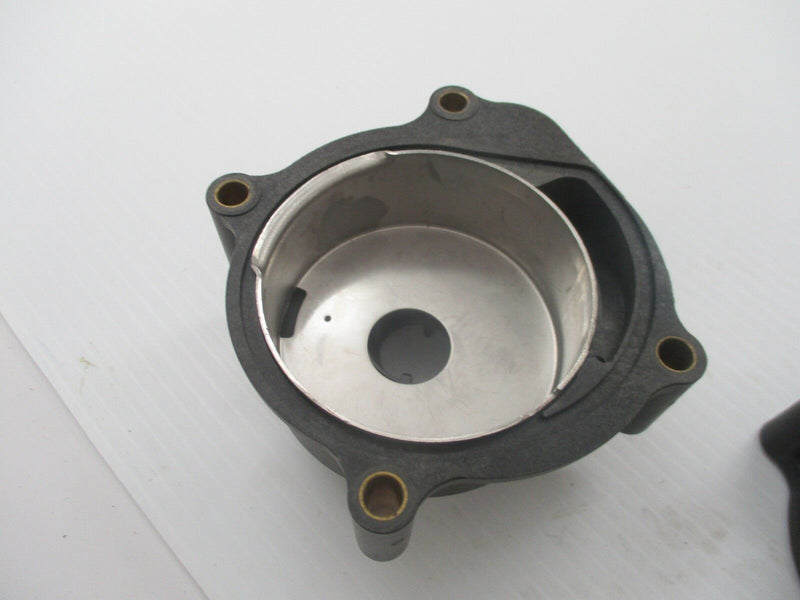 Johnson Evinrude OMC plastic impeller housing 395040