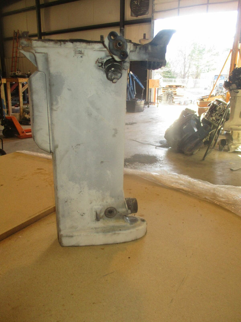 Johnson 25hp 2 stroke outboard 15" midsection casing
