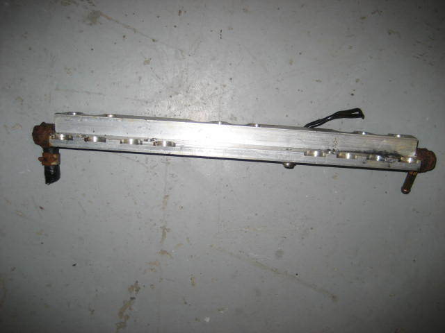 Suzuki Outboard DT 150 200 225 Fuel Pipe Delivery Rail 15750-92E04
