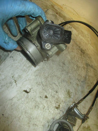 Load image into Gallery viewer, Suzuki DF150 150hp outboard throttle body with sensor (13300-96J00)
