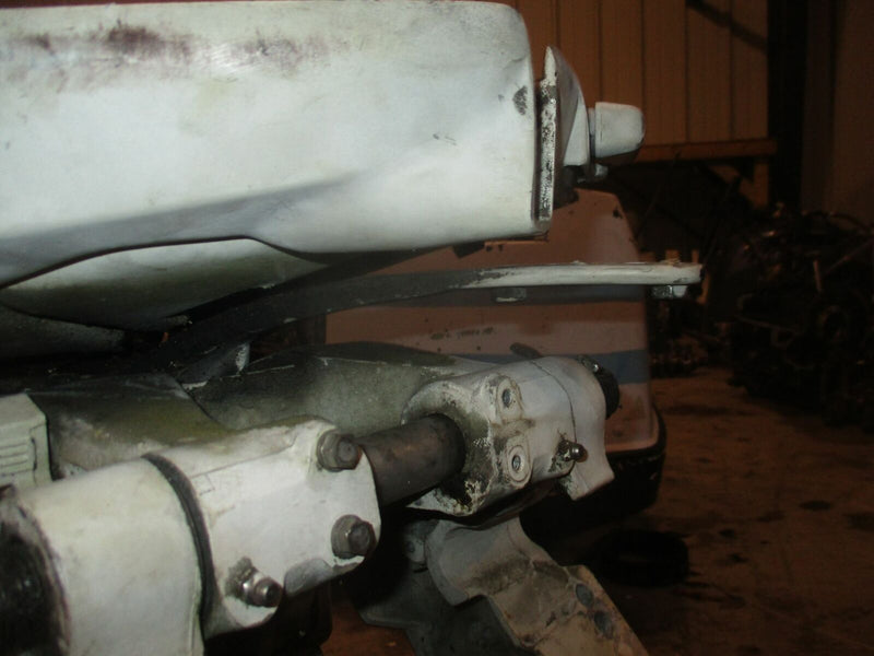 Johnson 115hp 2-Stroke Outboard 20in Shaft Midsection