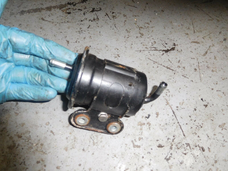 2001 Suzuki outboard DF115 11501F-152248 High Pressure Fuel filter