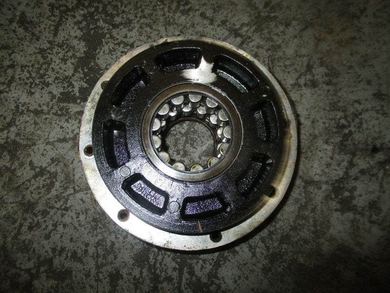 Evinrude ficht outboard 200hp upper crankshaft bearing carrier