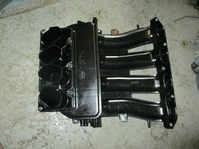 2008 Yamaha F 300 350 hp 4 stroke V8 Outboard port intake manifold 6aw-13641