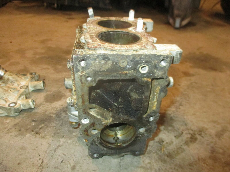 Johnson 4hp 2-Stroke Outboard Crankcase Block