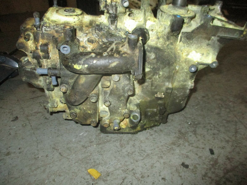 Yamaha 9.9hp 4 stroke outboard crankcase powerhead
