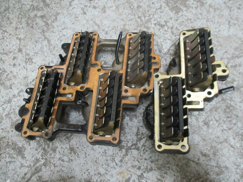 1994 Evinrude 200hp Oceanrunner outboard intake manifold with reeds 340758-2