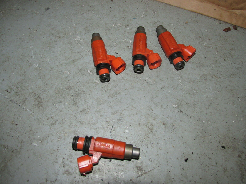 2001 Suzuki outboard DF90 Fuel Injector Set 15710-65D00