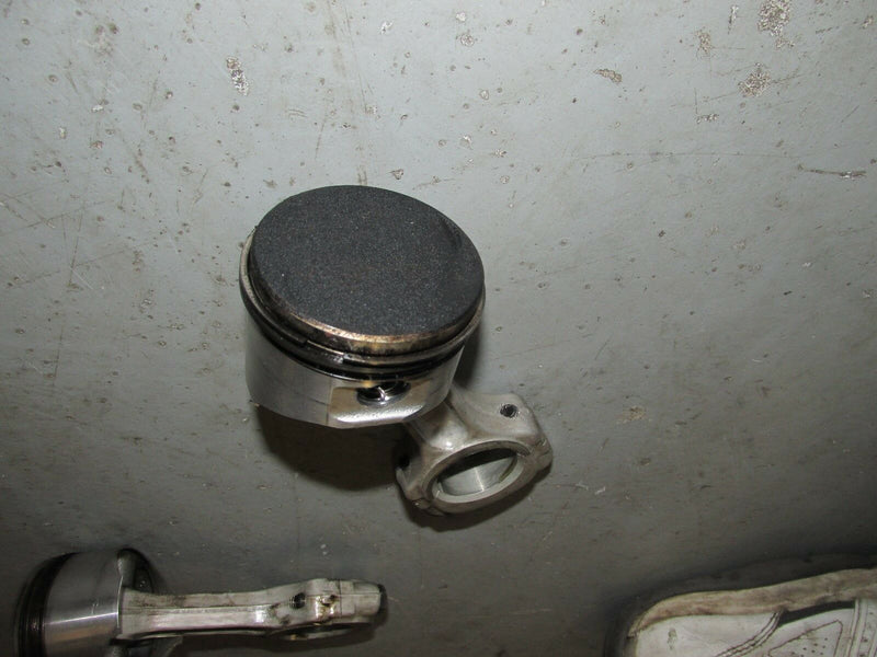 2005 Yamaha 9.9hp four stroke high thrust piston with connecting rod