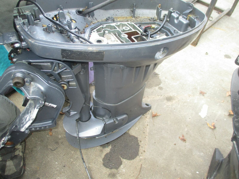 Yamaha 40hp 4 stroke outboard 20" shaft  midsection